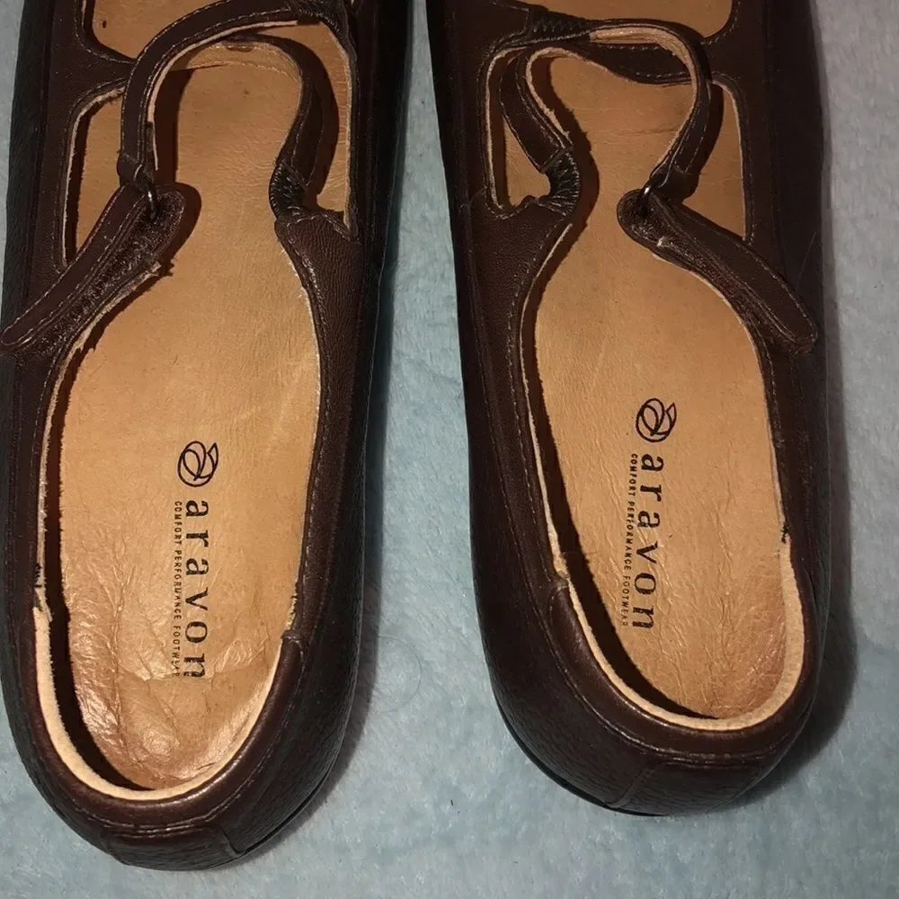 Aravon MaryJane Shoe